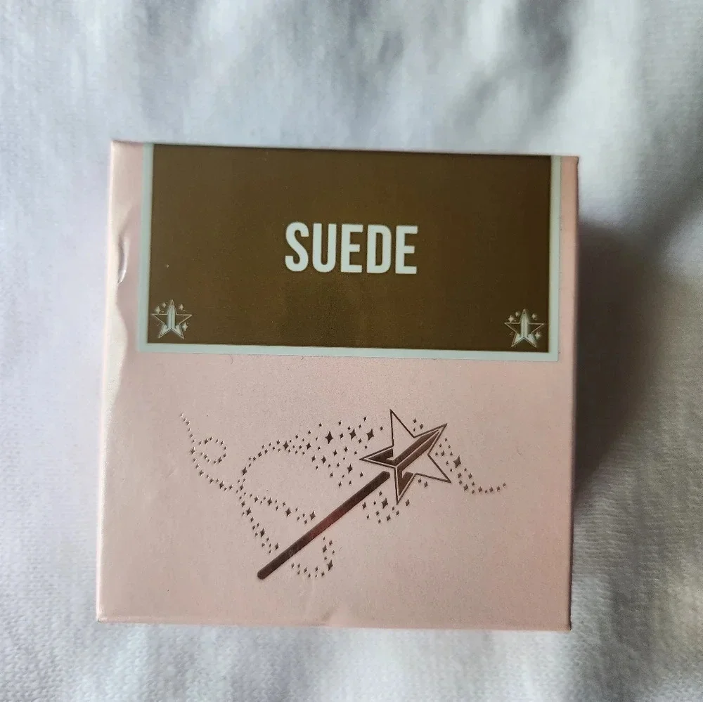 Jeffree Star Magic Star luminous setting powder makeup Suede